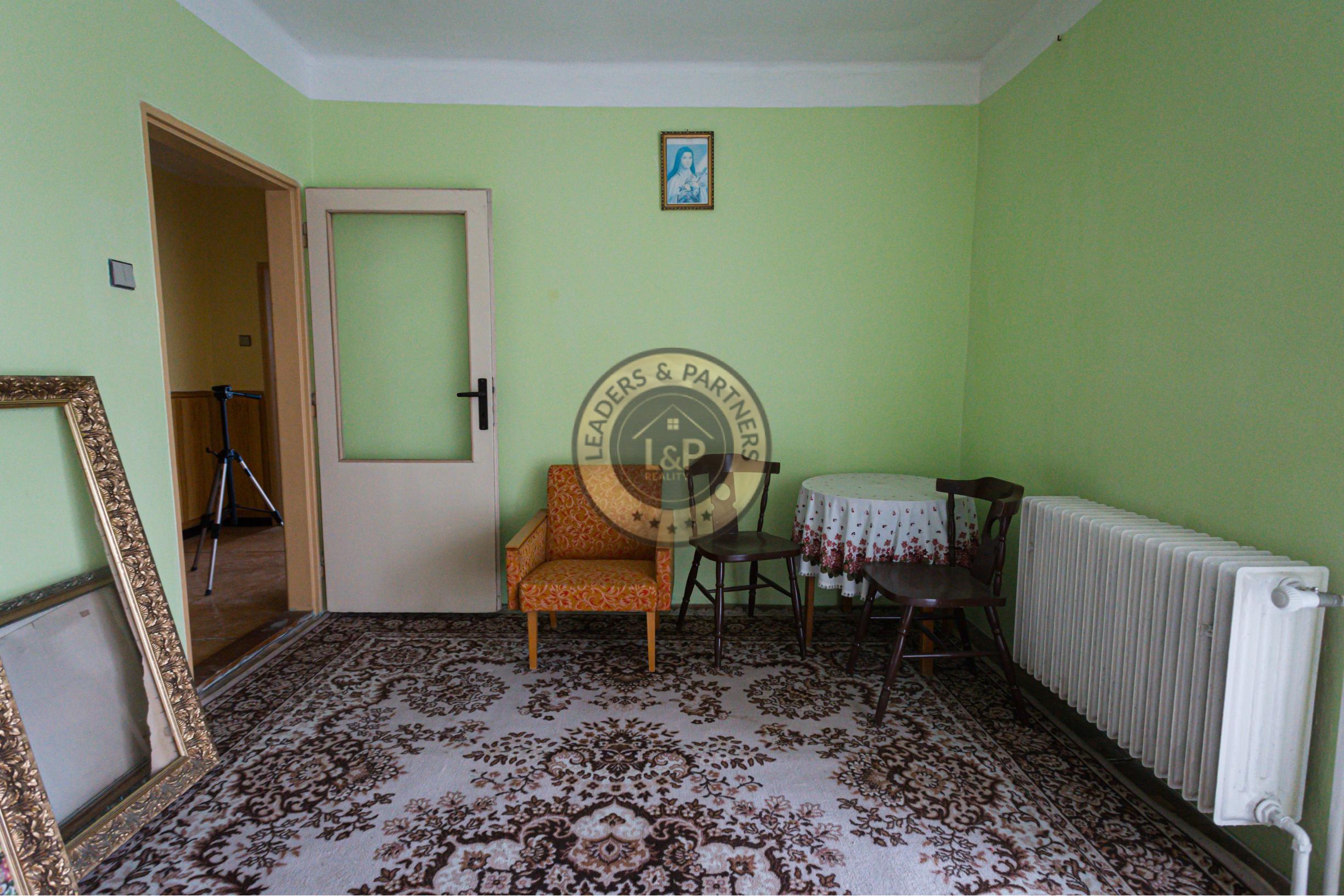 5 izbový, dvojpodlažný RD-VALALIKY, pozemok 550m2 - 7