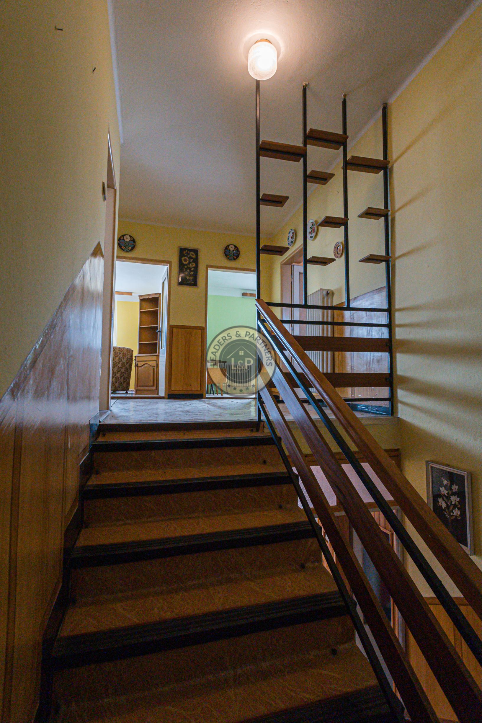 5 izbový, dvojpodlažný RD-VALALIKY, pozemok 550m2 - 11