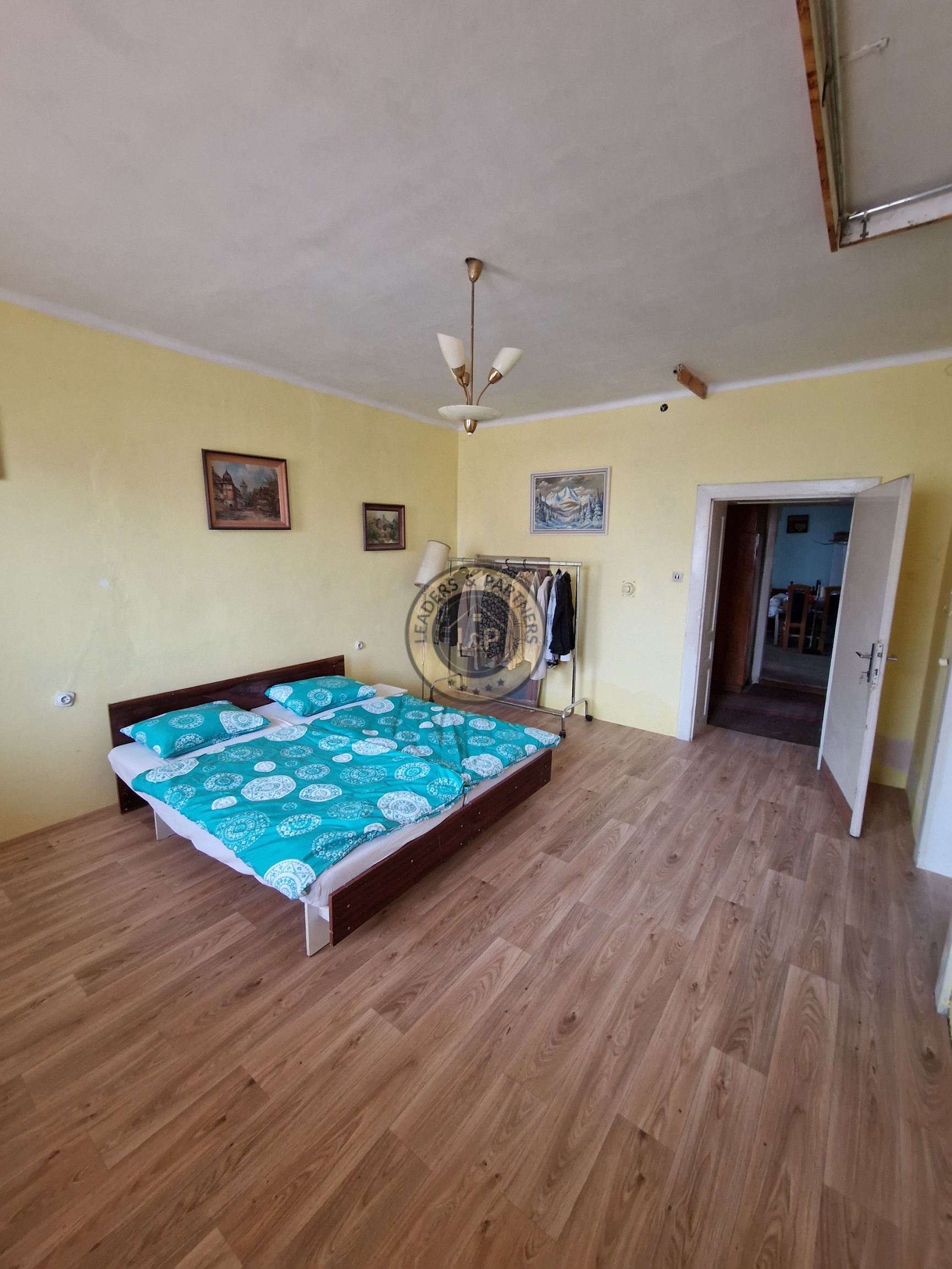 Ponúkame na predaj rodinný dom v Čáčove - 5