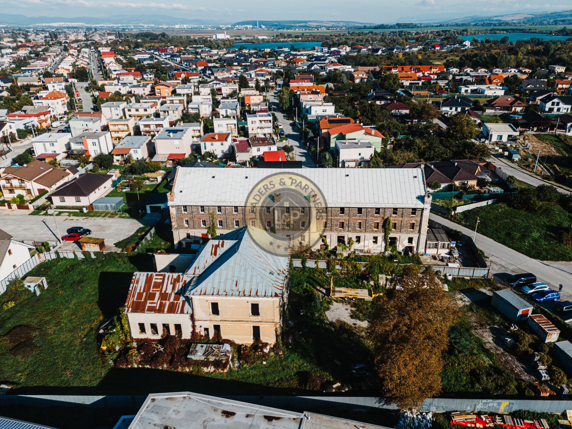 Na predaj – jedinečný areál historického mlyna v obci Čaňa - 1