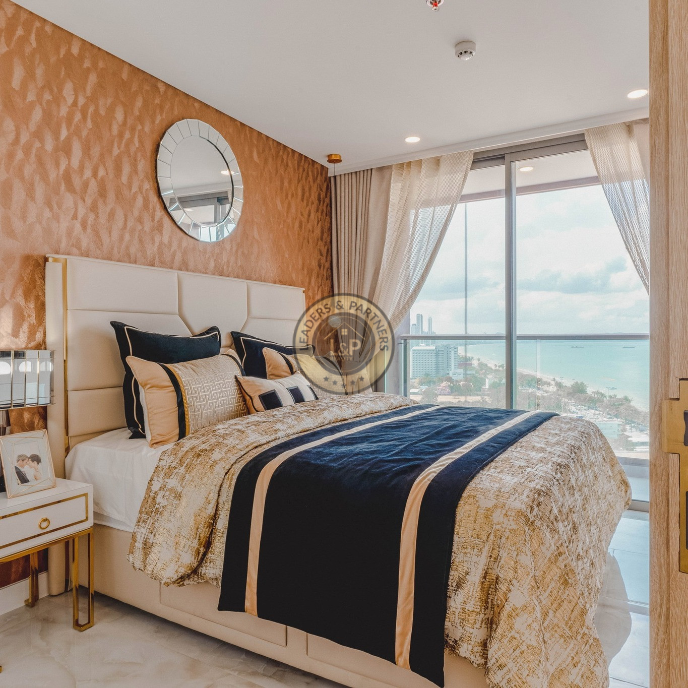 Apartmánový komplex Copacabana Beach Jomtien, Pattaya-Thajsko - 15