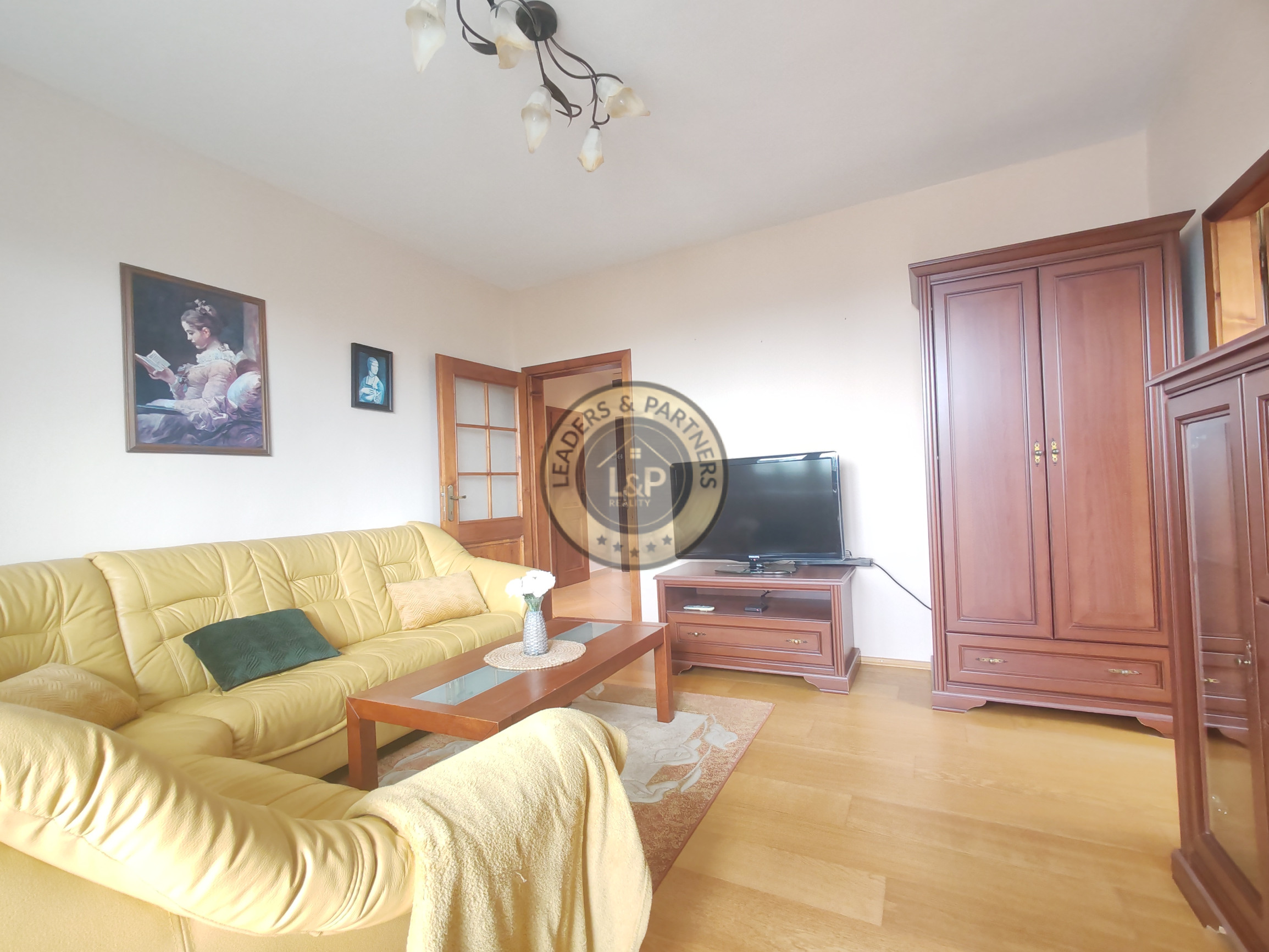 Znížená cena! 3i byt s atmosférou v centre mesta Dubnica nad Váhom - 2