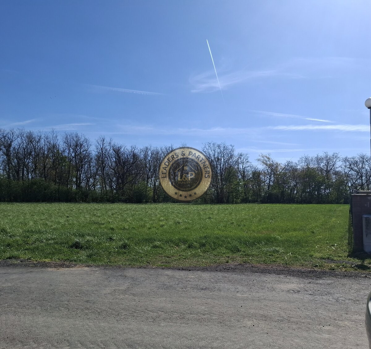 Pozemok na predaj vhodný na výstavbu RD v obci Šelpice - 4