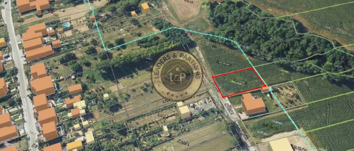 Pozemok na predaj vhodný na výstavbu RD v obci Šelpice - 3