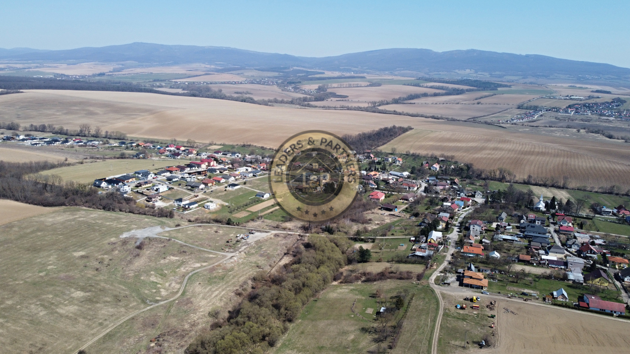 PREDAJ 3izbové byty v NOVOSTAVBE 10min od KOŠÍC - 1