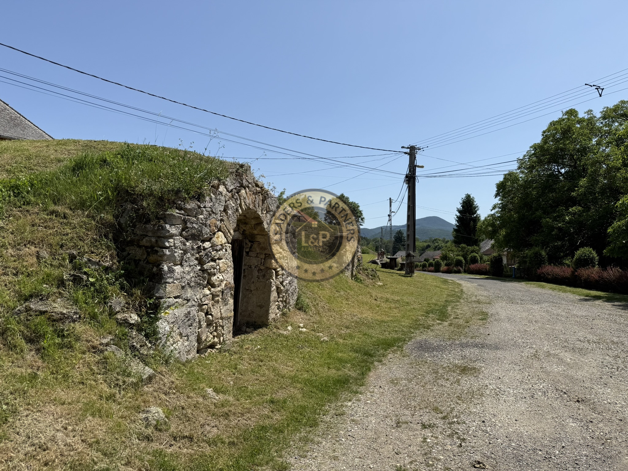 Jedinečný rodinný dom v blízko Košíc, obec Füzérradvány. - 31