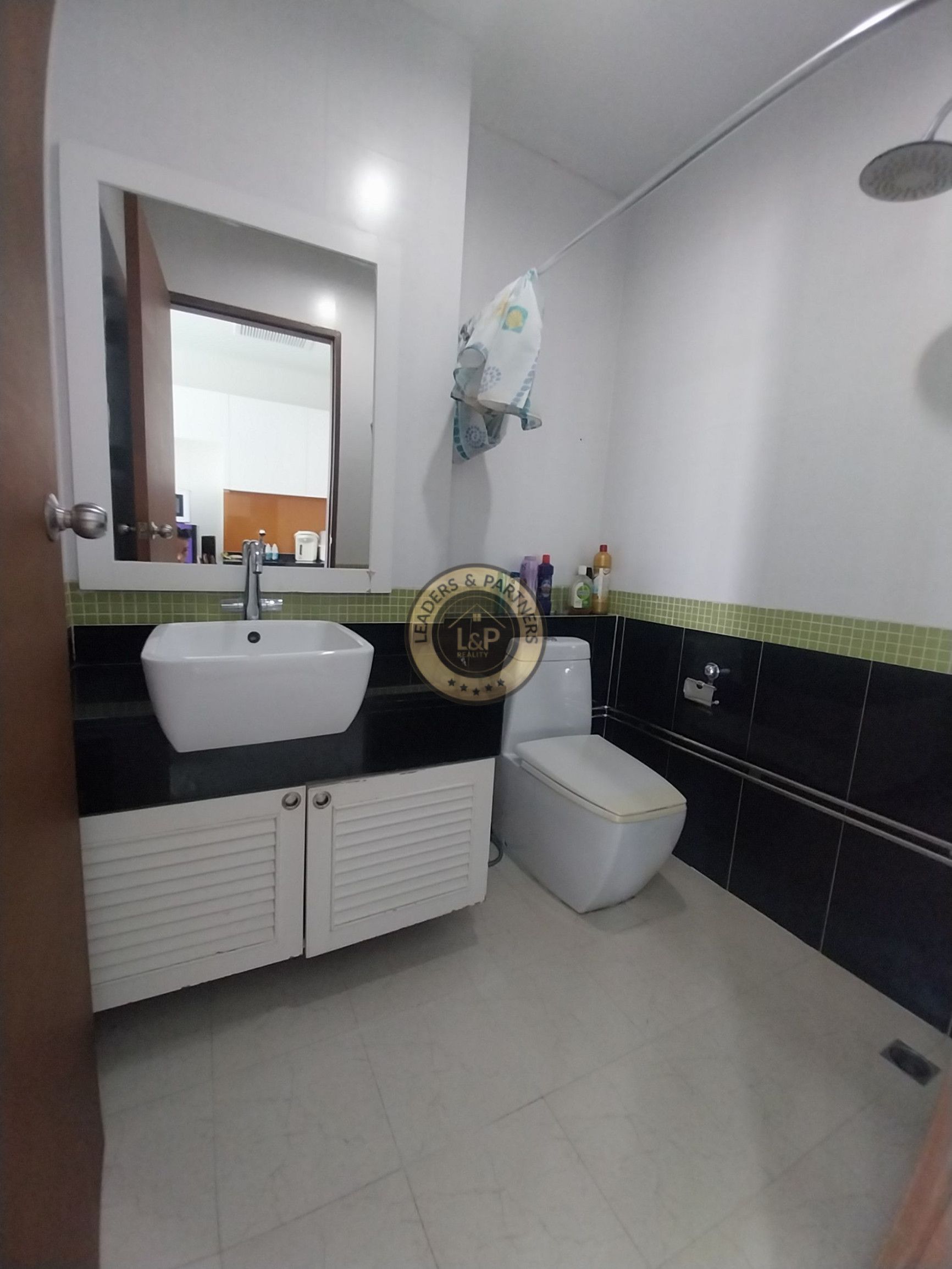 Thajsko-Pattaya-2 izbový apartmán na pláži-Musselana Condo - 10