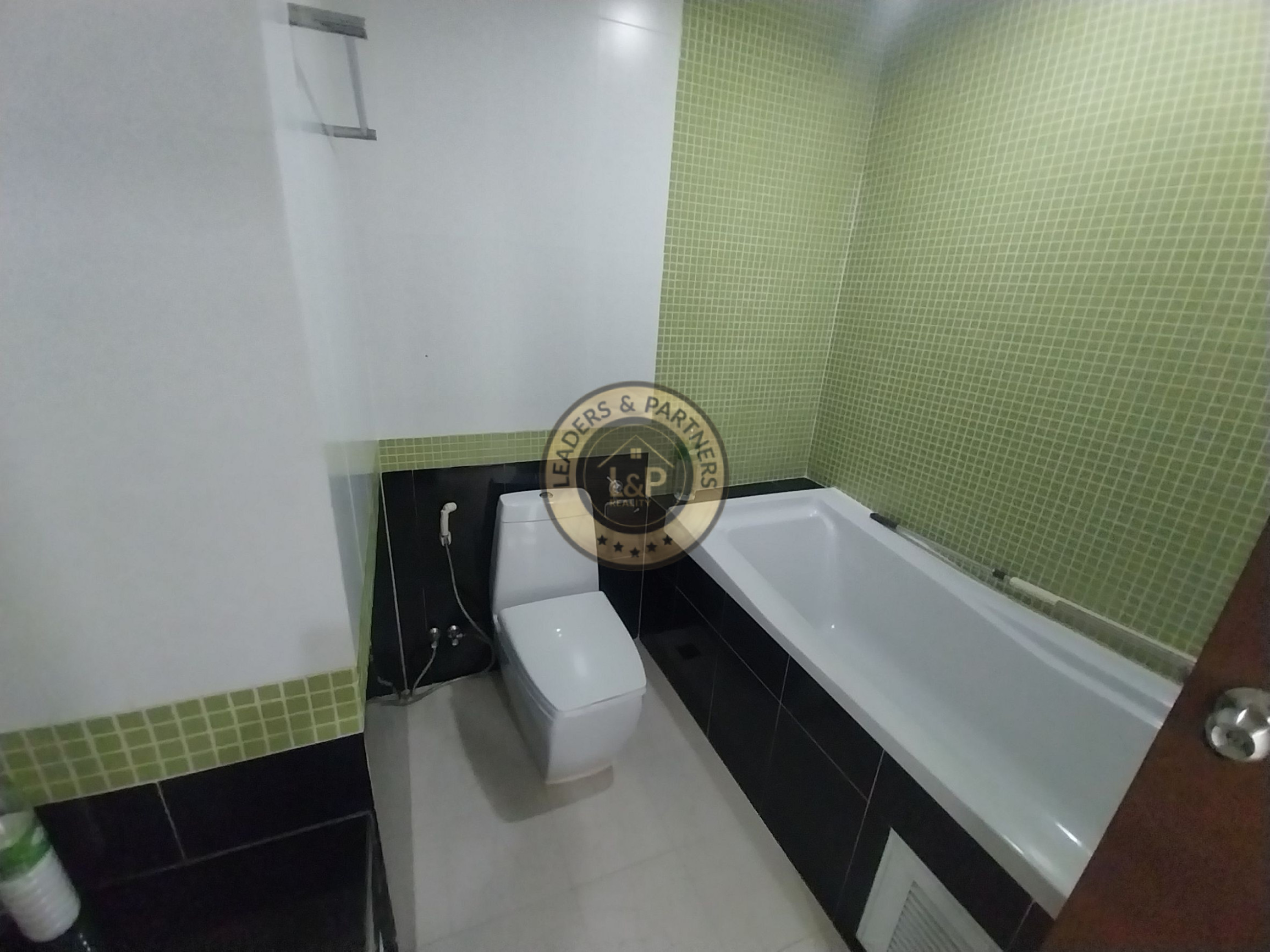 Thajsko-Pattaya-2 izbový apartmán na pláži-Musselana Condo - 9