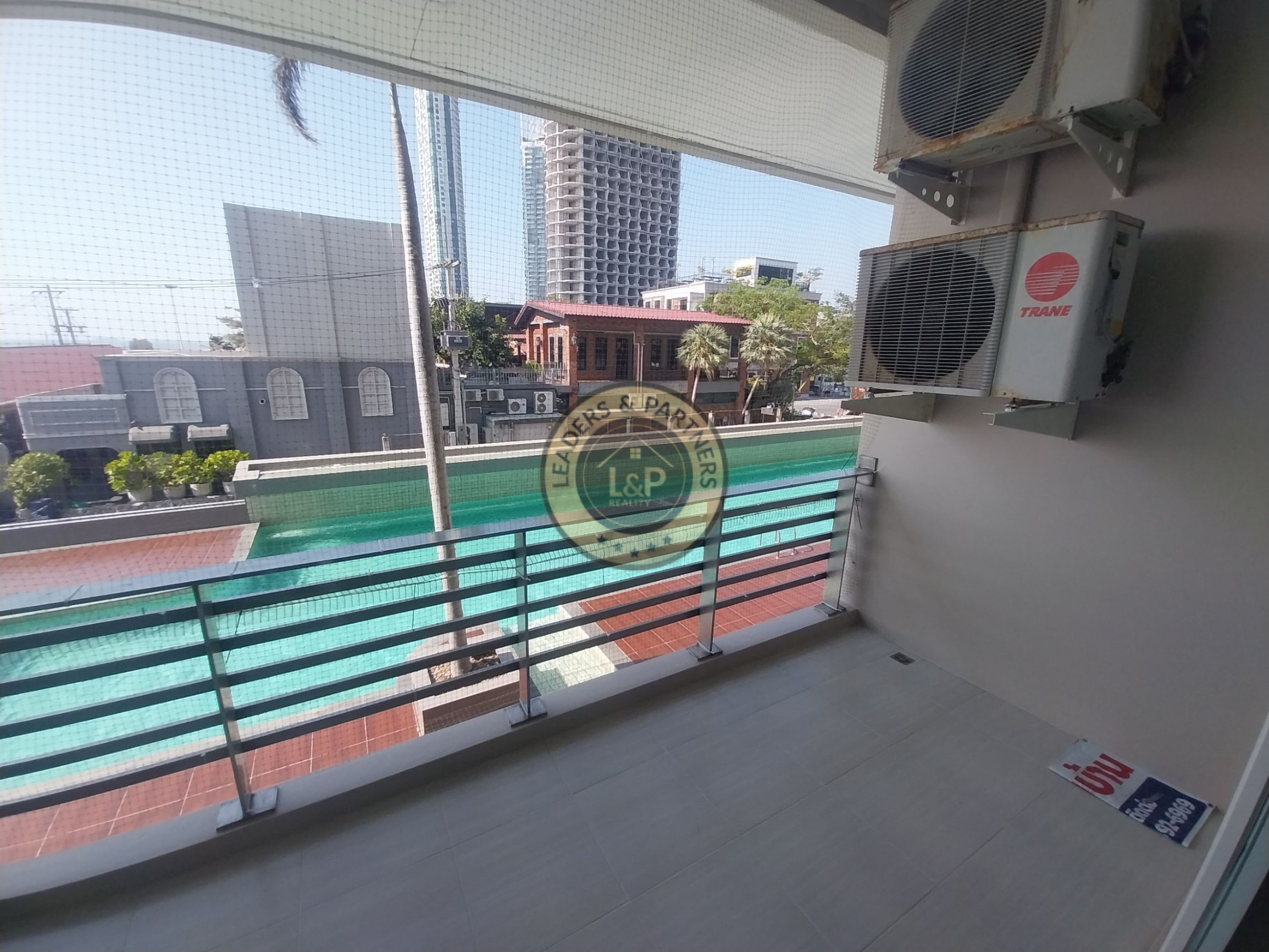 Thajsko-Pattaya-2 izbový apartmán na pláži-Musselana Condo - 12