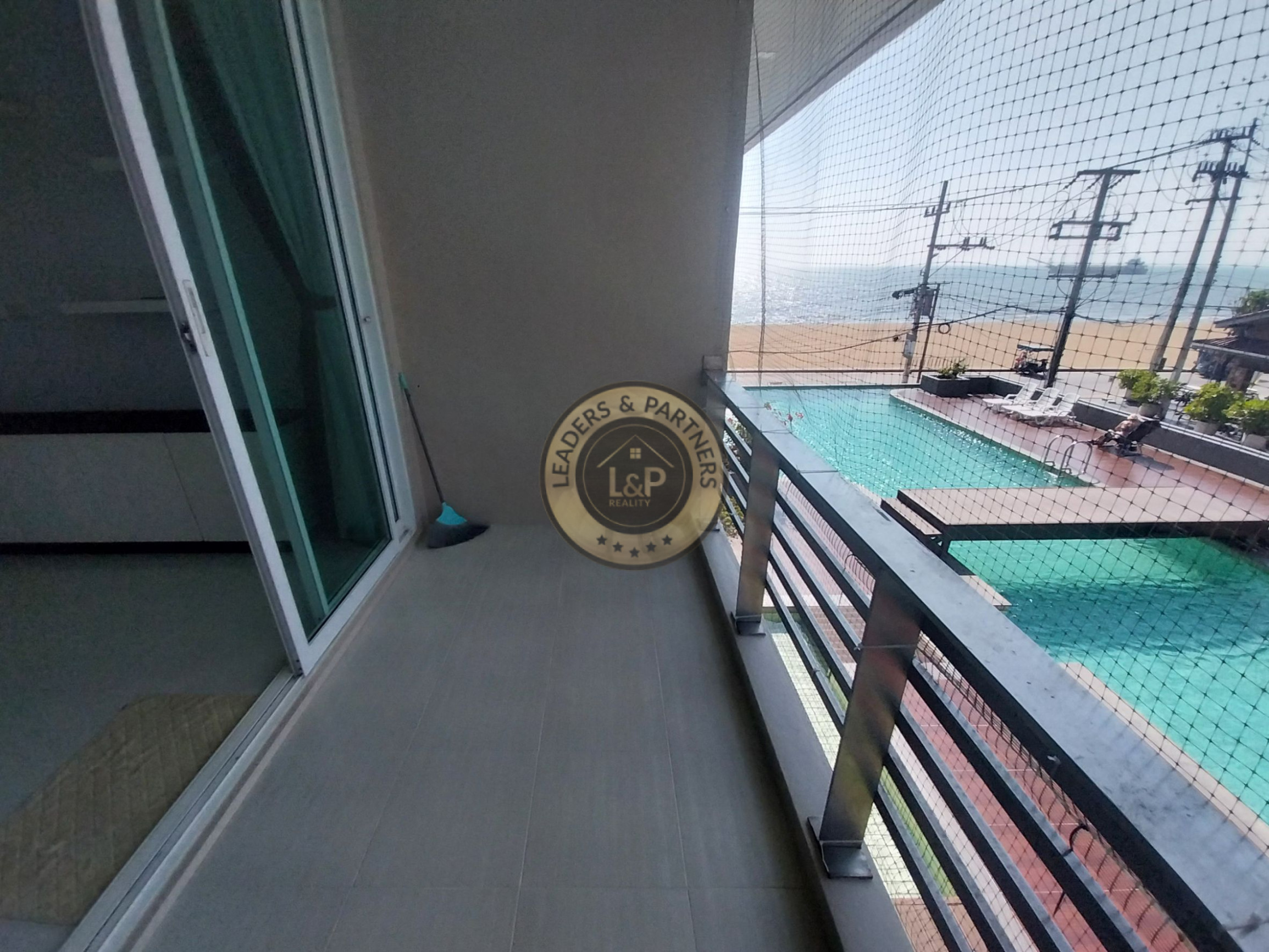 Thajsko-Pattaya-2 izbový apartmán na pláži-Musselana Condo - 16