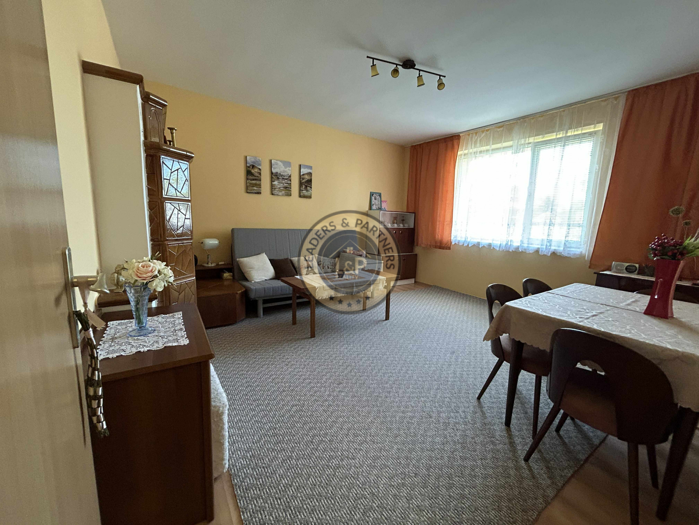 PREDAJ rodinný dom na krásnom pozemku Rajka - 4