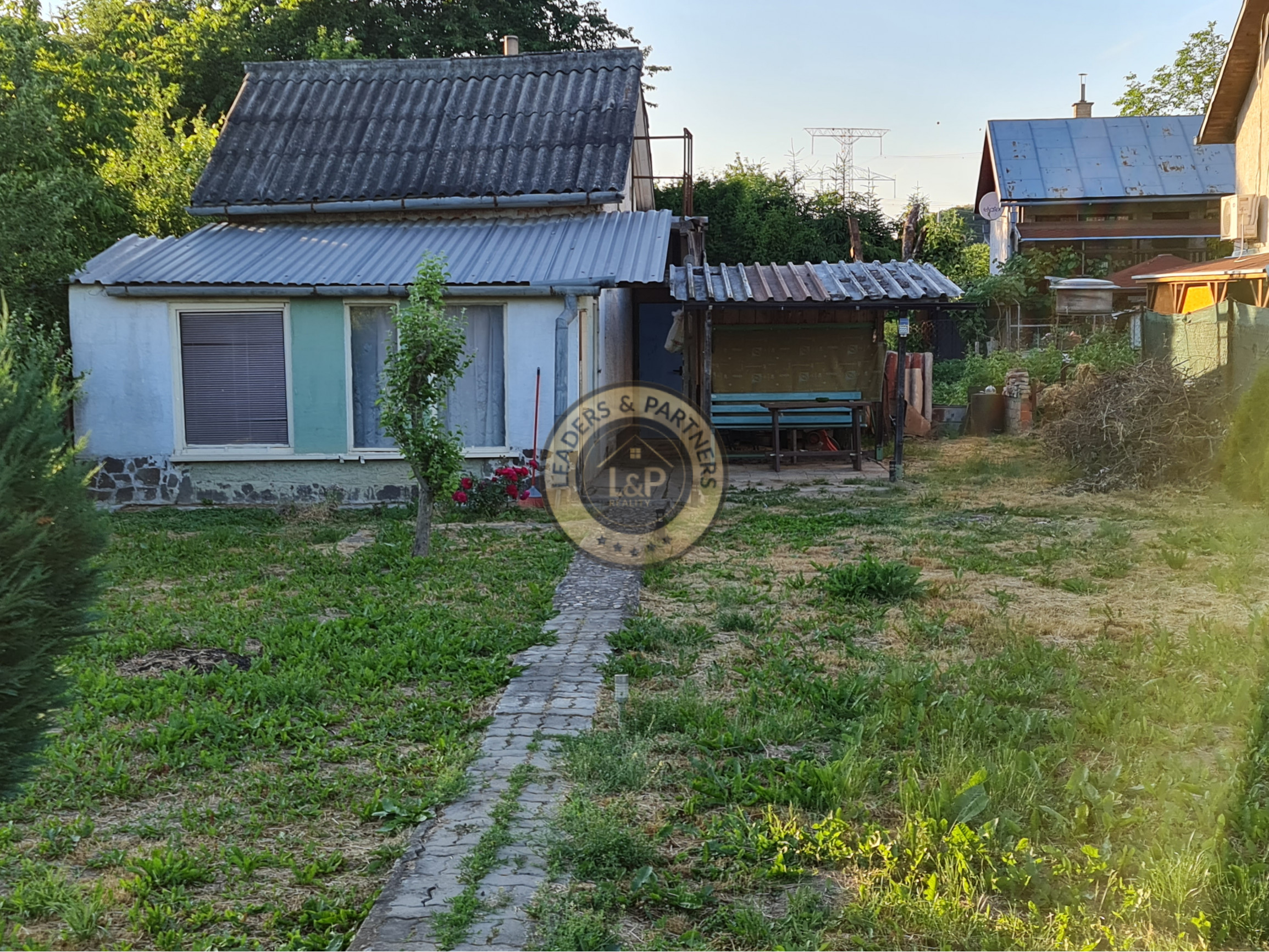 Záhrada s chatou Košice - Šaca , časť Strelnica, studňa, elektrina - 2