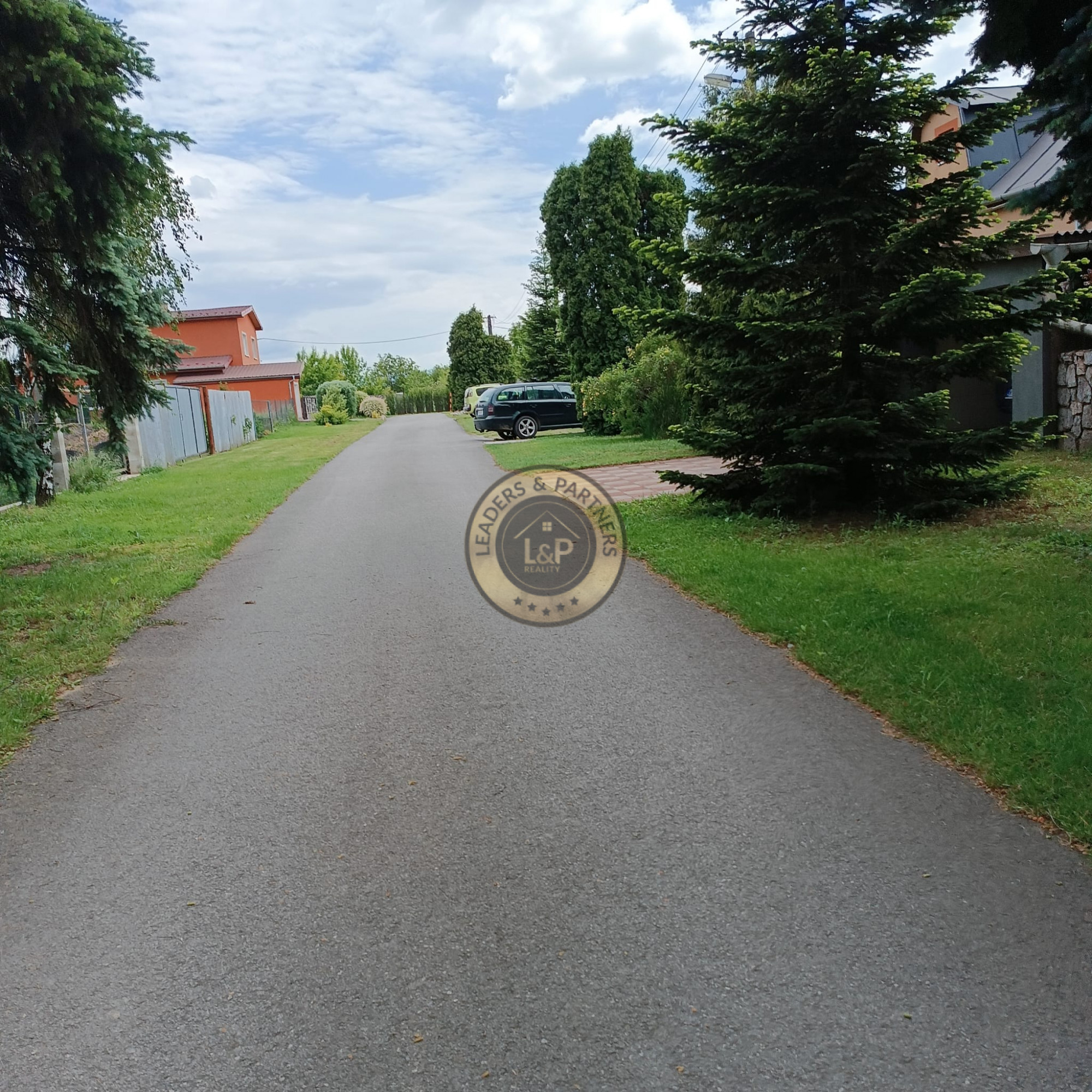 PREDAJ stavebný pozemok Veľká Ida 2160 m2!!! - 3