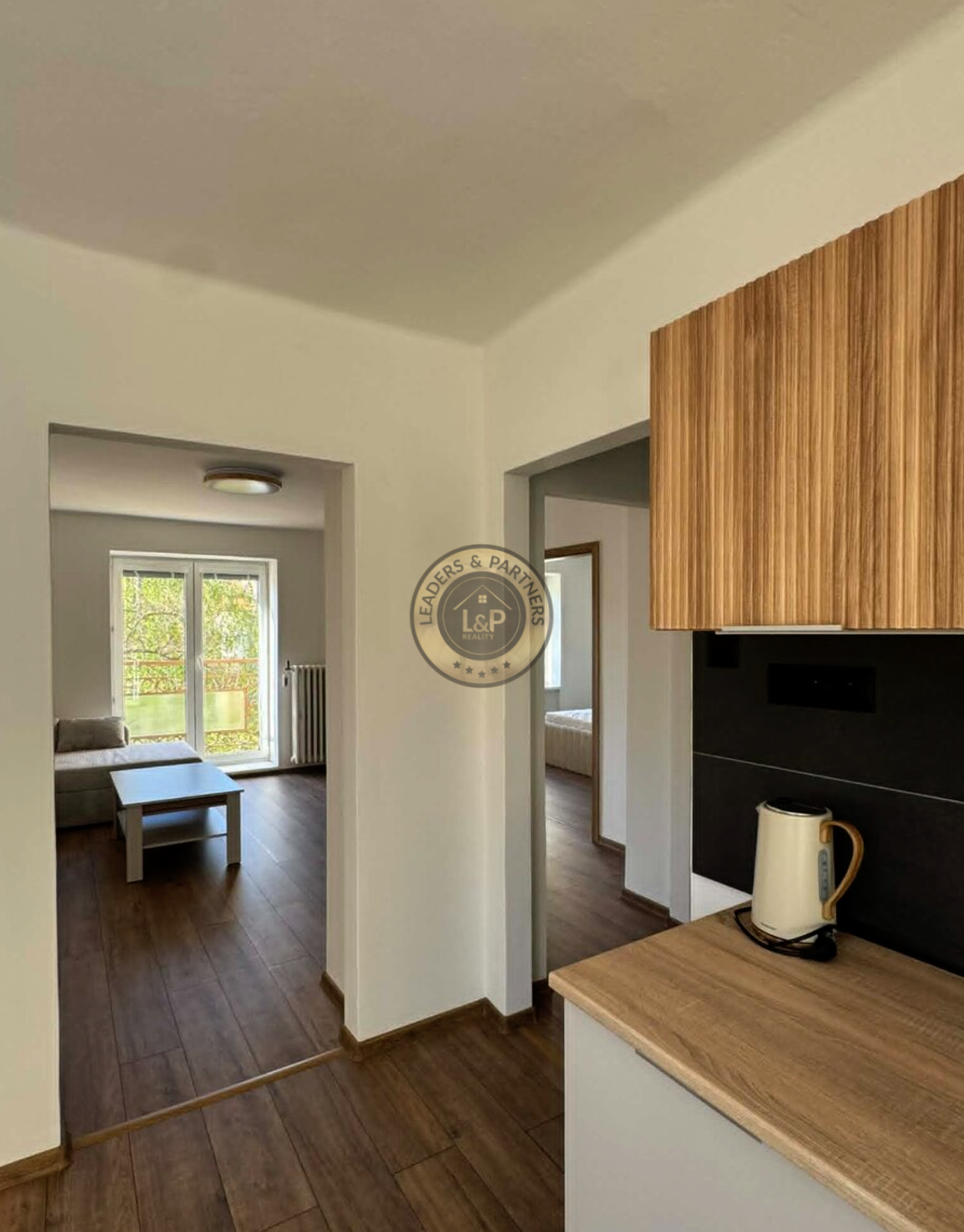 Prenájom priestranného 2-izbového bytu - 2