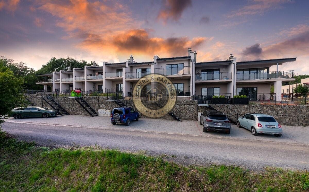 Na prenájom moderne zariadený 3 izbový, dvojpodlažný apartmán na Zemplínskej šírave - 2