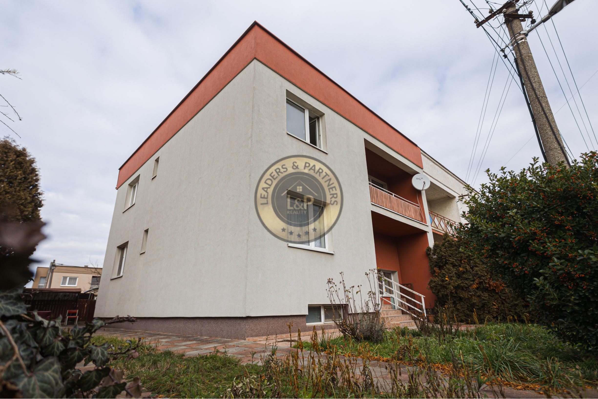 5 izbový, dvojpodlažný RD-VALALIKY, 200 m2 - 22