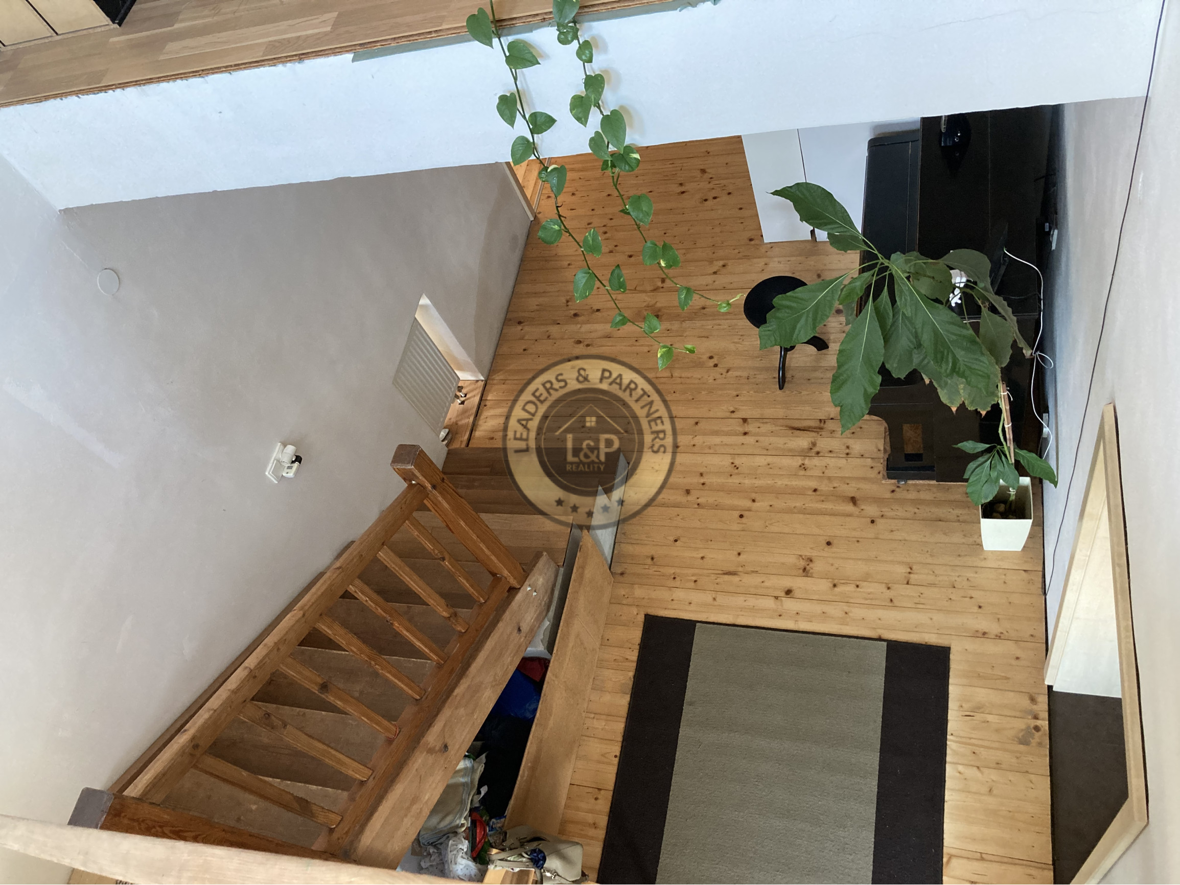 PREDAJ veľký 6izbový rodinný dom Bezenye. - 21