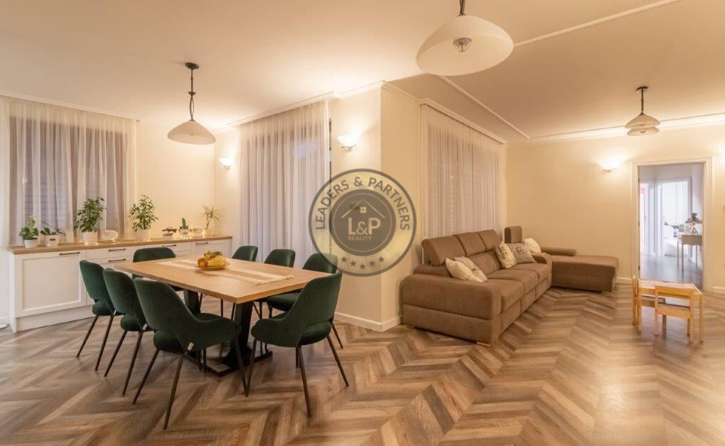 PREDAJ 7izbový rodinný dom s bazénom a saunou Mosonmagyaróvár - 3