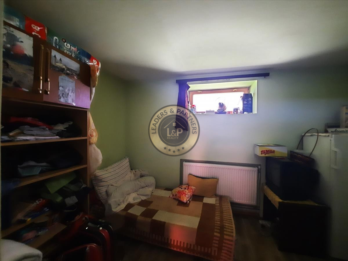 Rodinný dom vo veľmi dobrom stave blízko Košíc v obci Füzér. - 16
