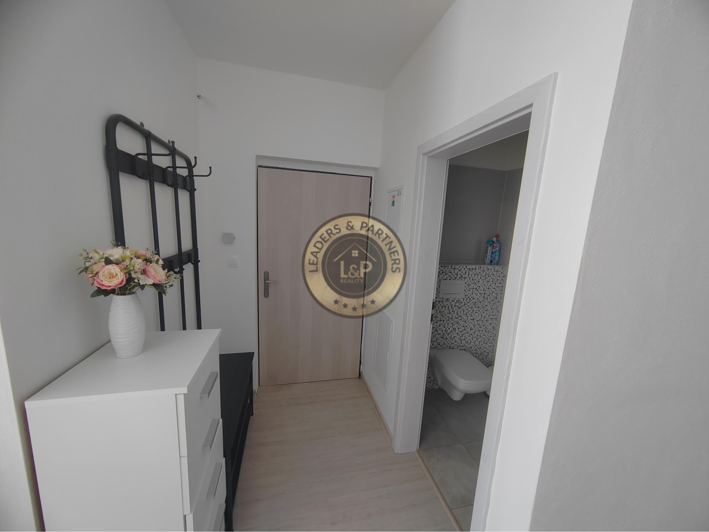 3 izbový byt, Senec -Slnečné jazerá-prenájom, kompletne zariadený, balkón, parkovanie - 12