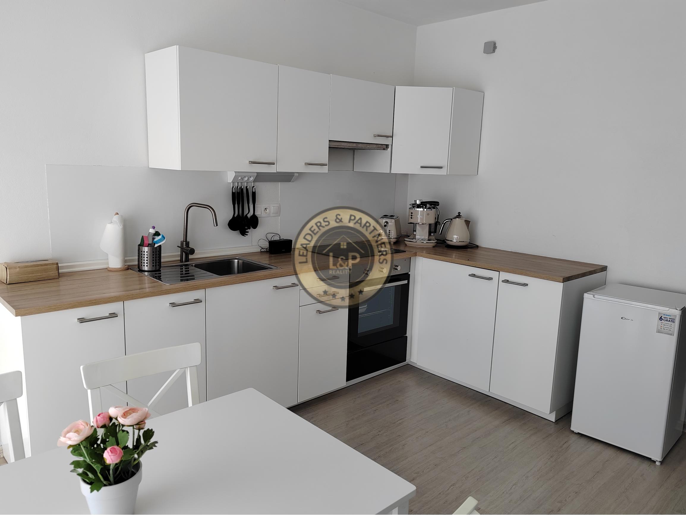 3 izbový byt, Senec -Slnečné jazerá-prenájom, kompletne zariadený, balkón, parkovanie - 3