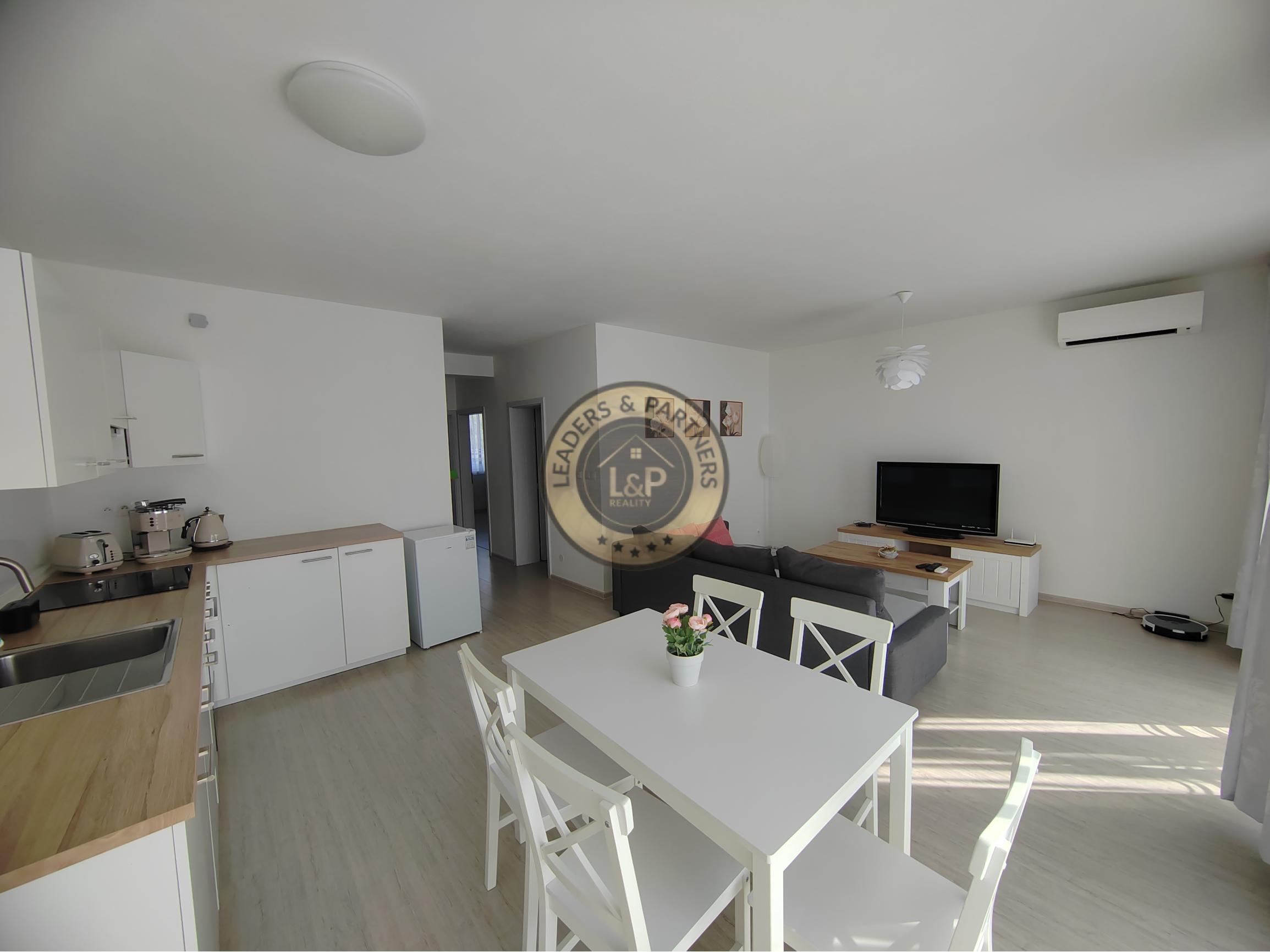 3 izbový byt, Senec -Slnečné jazerá-prenájom, kompletne zariadený, balkón, parkovanie - 1