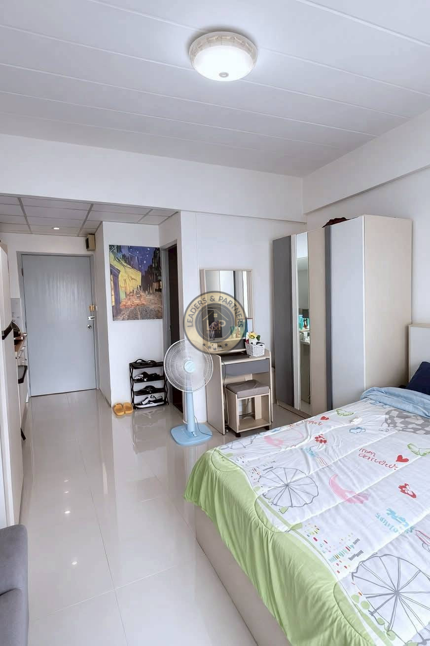 Thajsko-Pattaya-Jomtien-1 izbový byt-Majestic Condo - 1