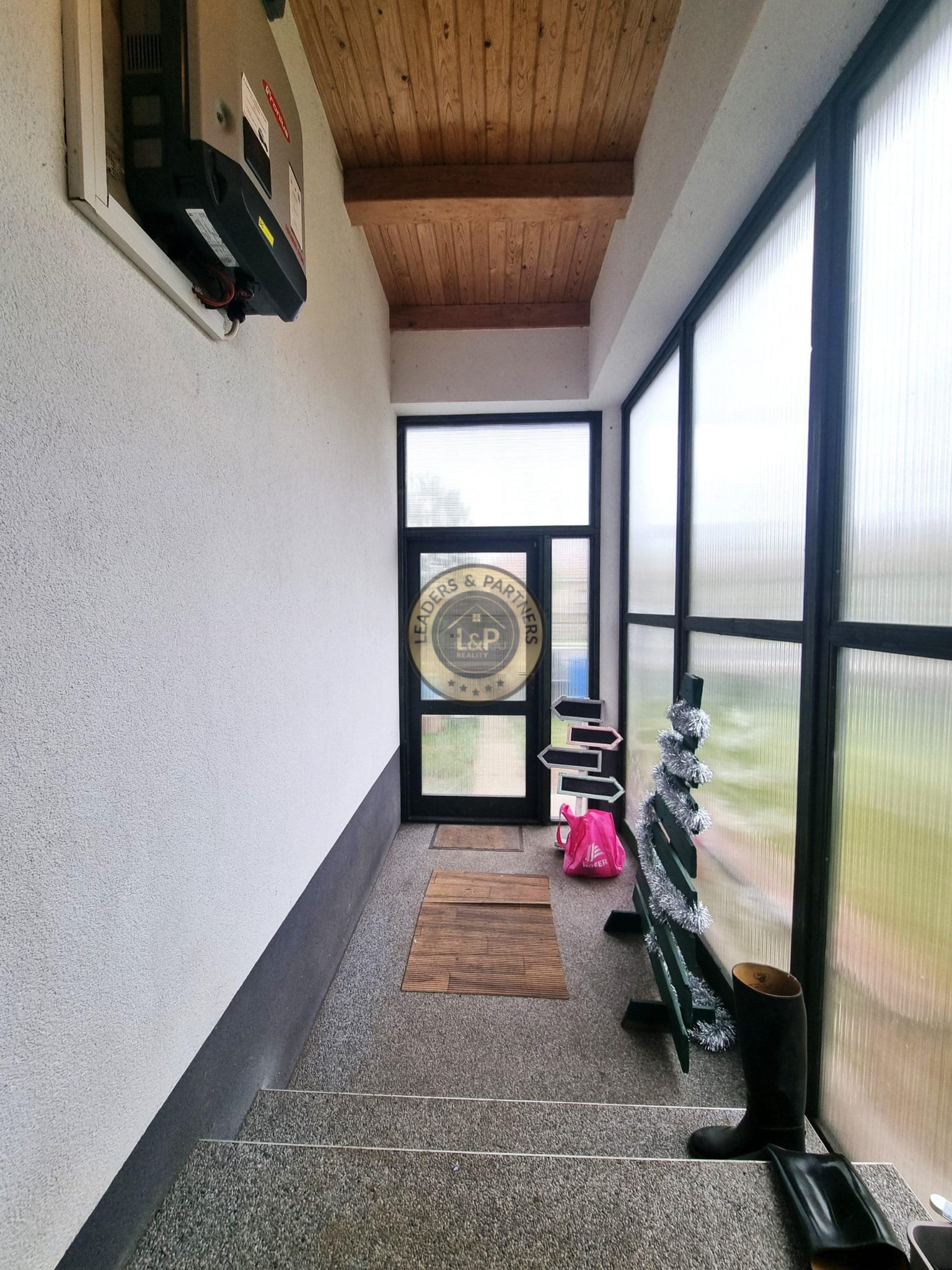 PREDAJ rodinný dom Levél - 12