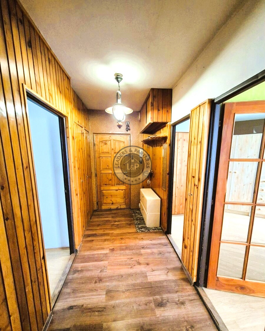 Na predaj 3-izbový byt s loggiou, ulica Rovníková. - 13