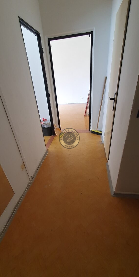 Na predaj 2iz. byt v Senici v pôvodnom stave ( centrum) - 12