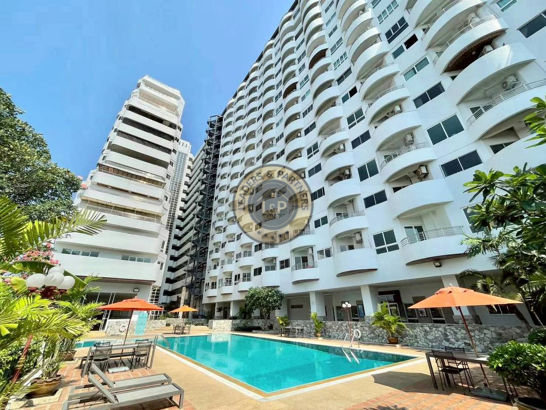 Thajsko-Pattaya-2 izbový apartmán-Baan Anphur Grand View - 13