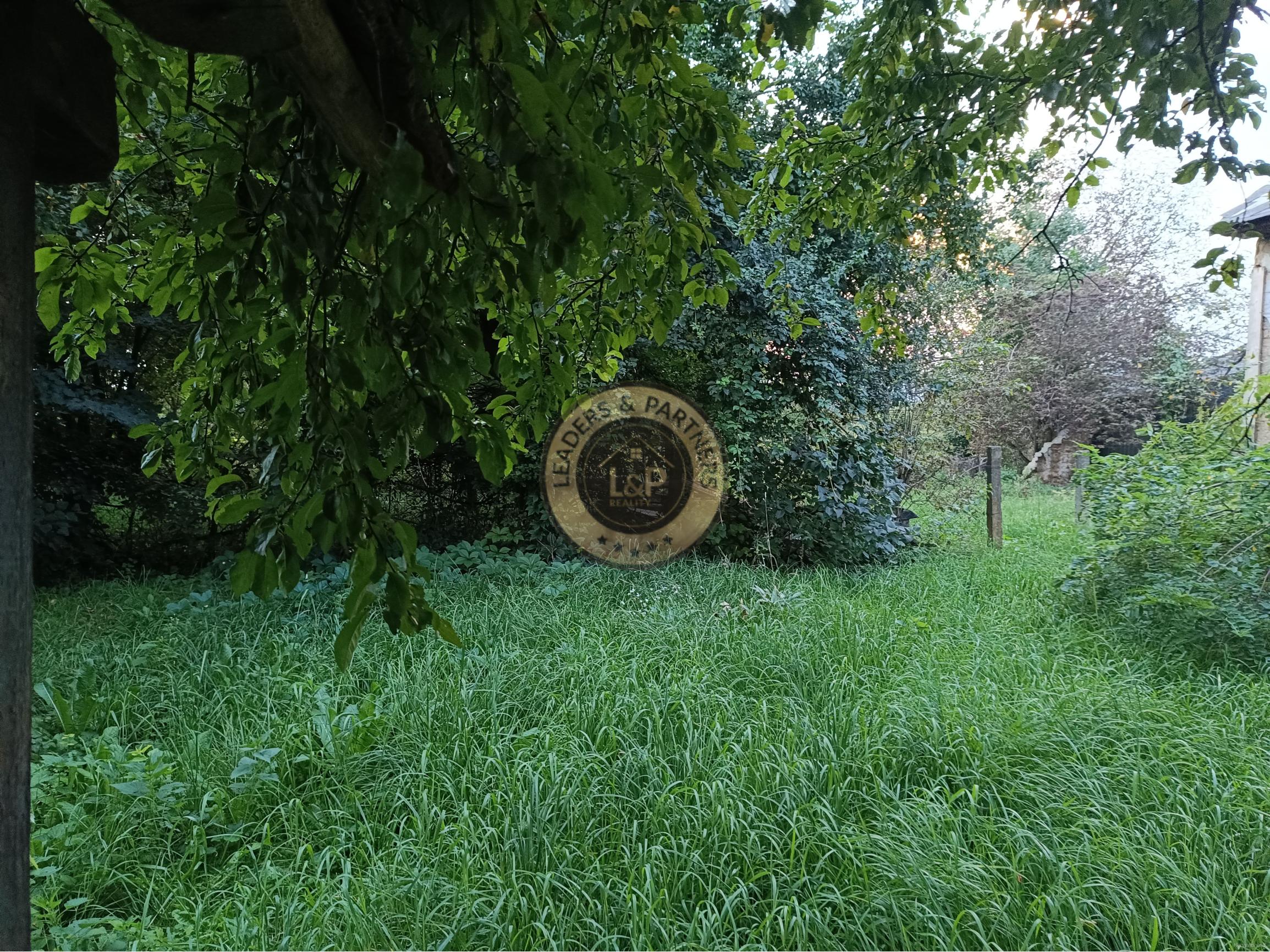 Na predaj pozemok v Maďarsku v obci Hidvégardó. - 2
