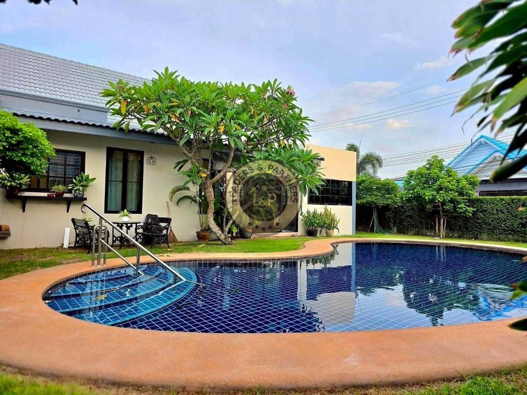 5 izbová vila s bazénom v Thajsku-Pattaya-jazero Map Prachan - 2
