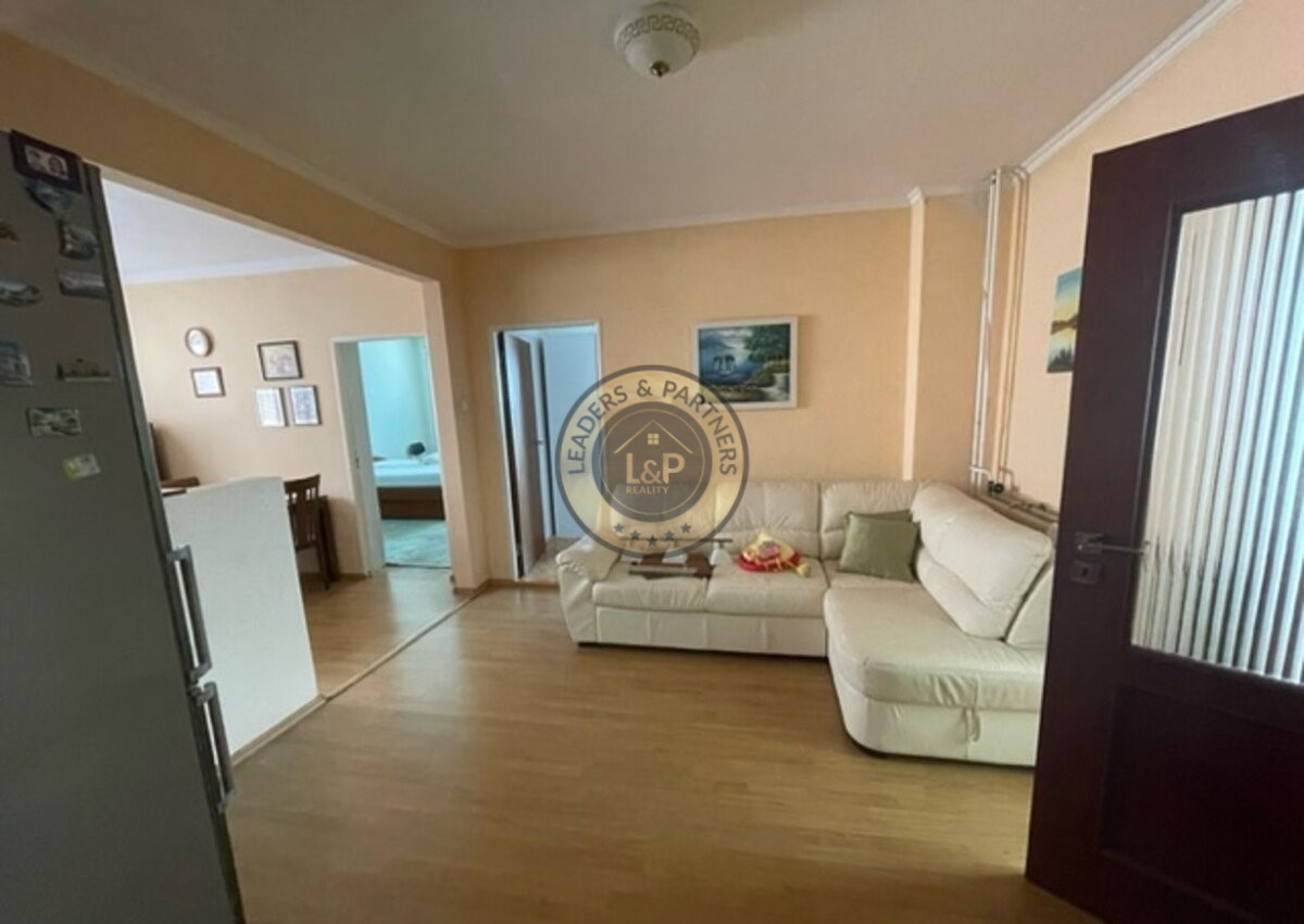 Priestranný viacgeneračný rodinný dom Košice-Košická Nová Ves. - 9