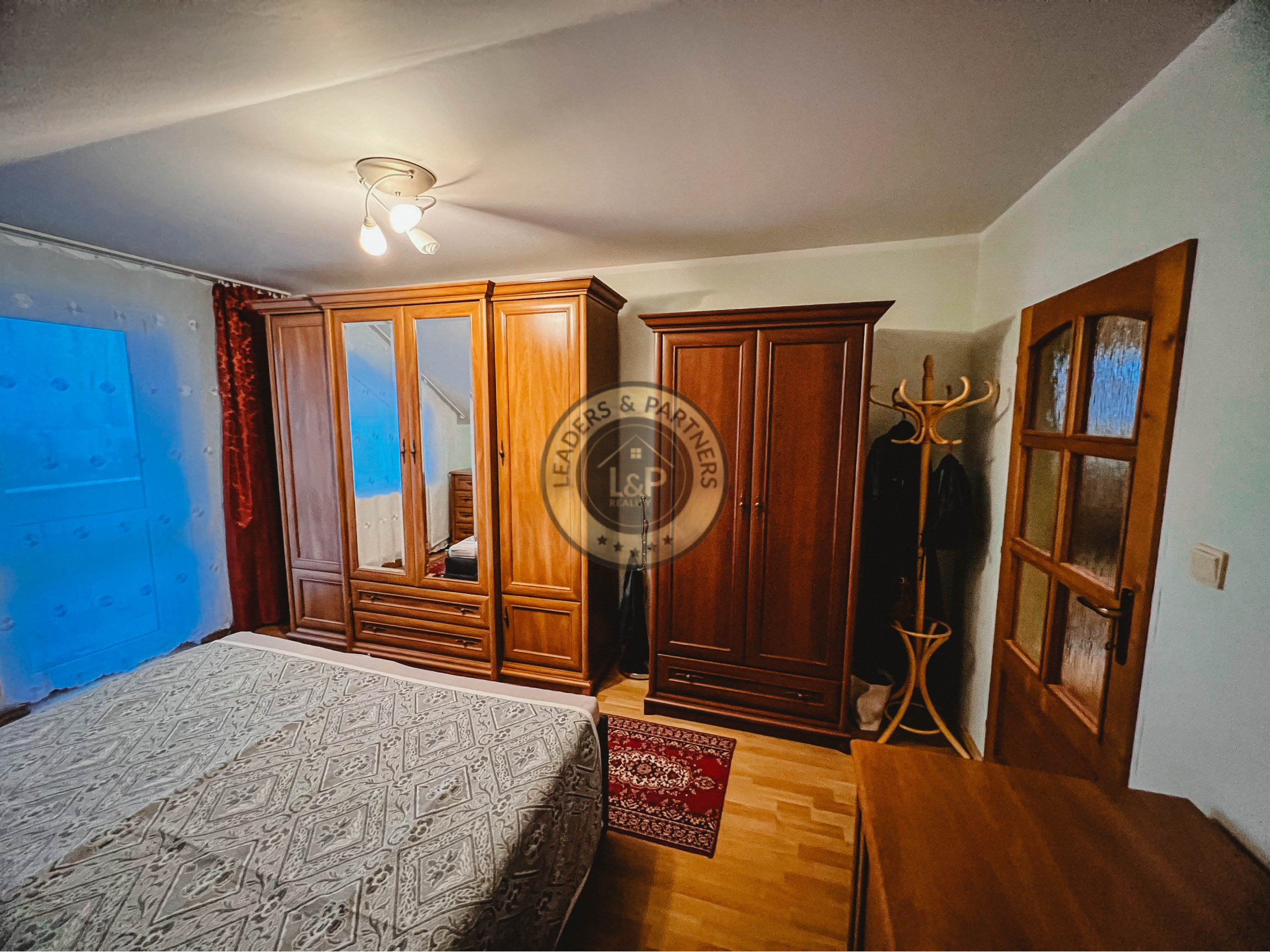 Priestranný viacgeneračný rodinný dom Košice-Košická Nová Ves. - 24