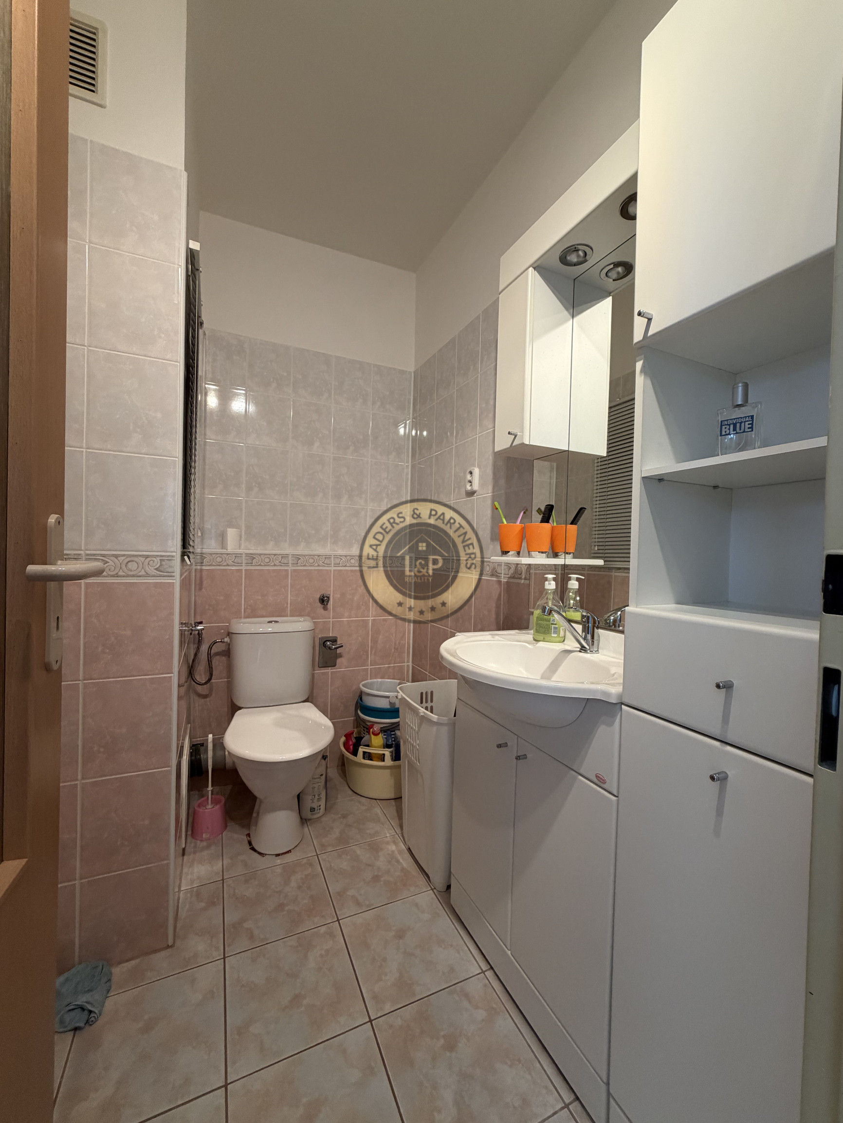 1,5iz. byt s loggiou a pivnicou v centre mesta Senica - 9