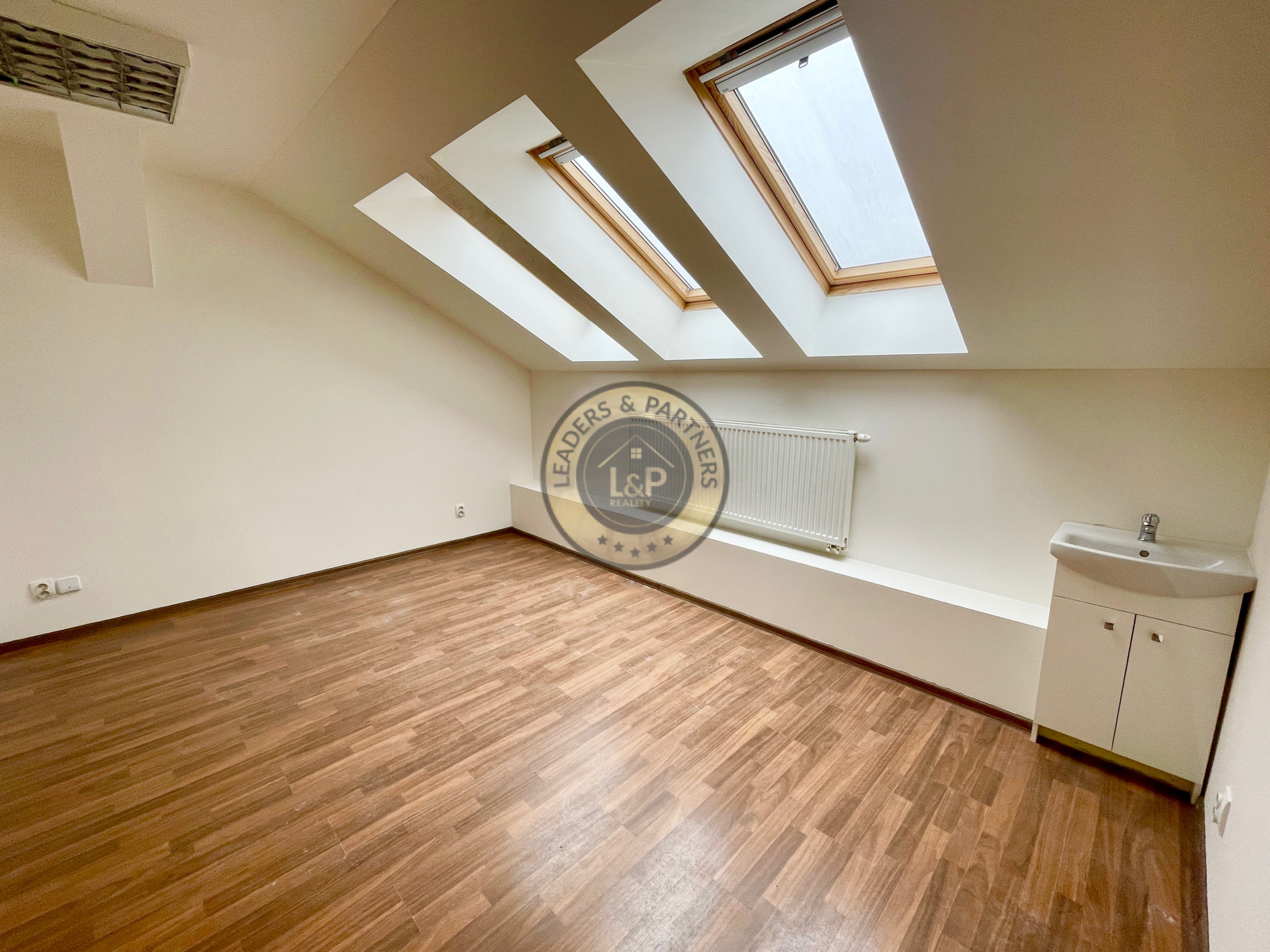 Prenájom kancelárie 16 m² – Moyzesova, Košice - 2