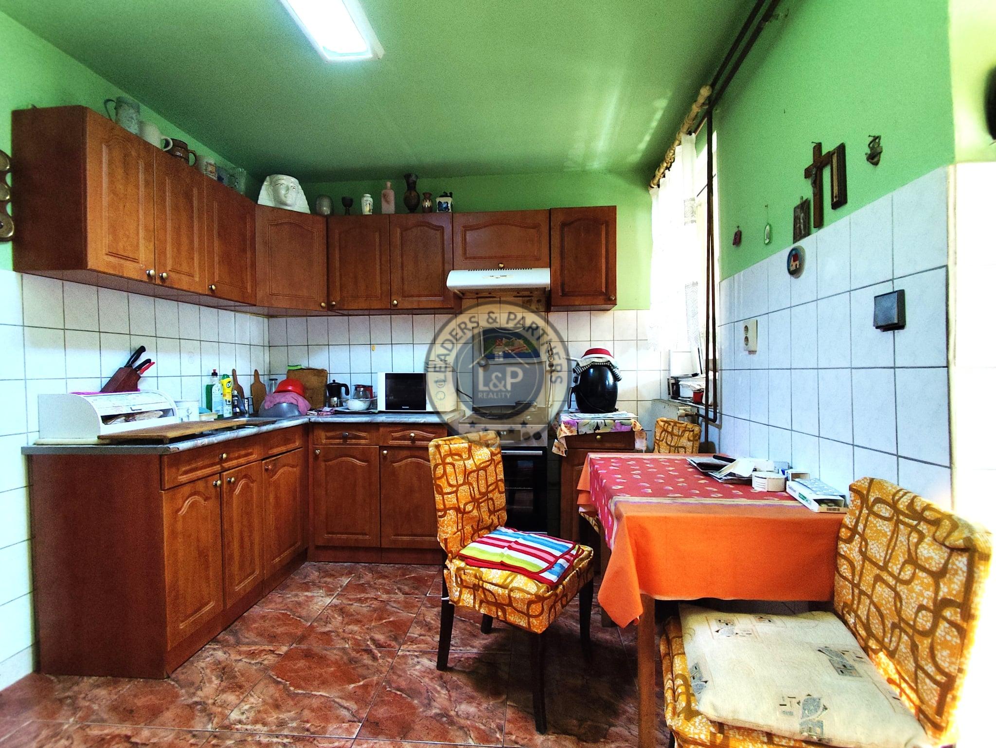 PREDAJ rodinný dom Ásvanyráró - 16