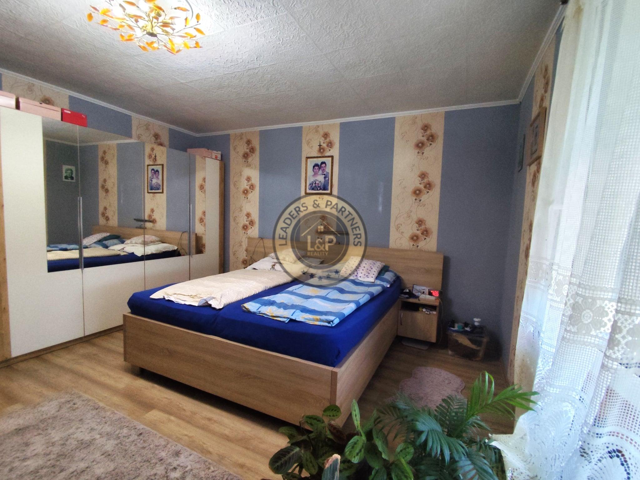 PREDAJ Viacgeneračný rodinný dom Ásványráró. - 4