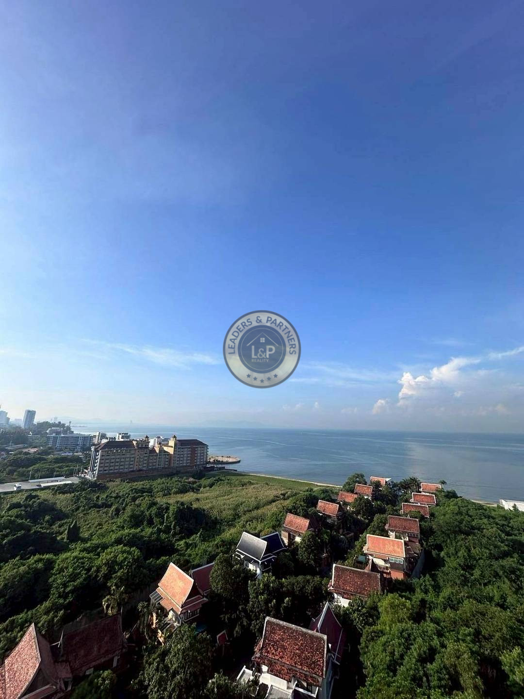 Thajsko-Pattaya-2 izbový apartmán-Nam Talay Condominium - 10