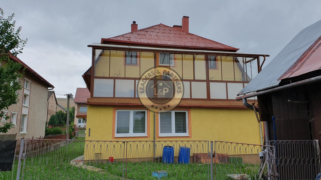 REZERVOVANÉ veľký 2 poschodový rodinný dom Šuňava s výhľadom na Vysoké Tatry - 3