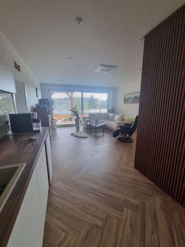 Novostavba RD Košice - Dargovských hrdinov, zariadený - 17