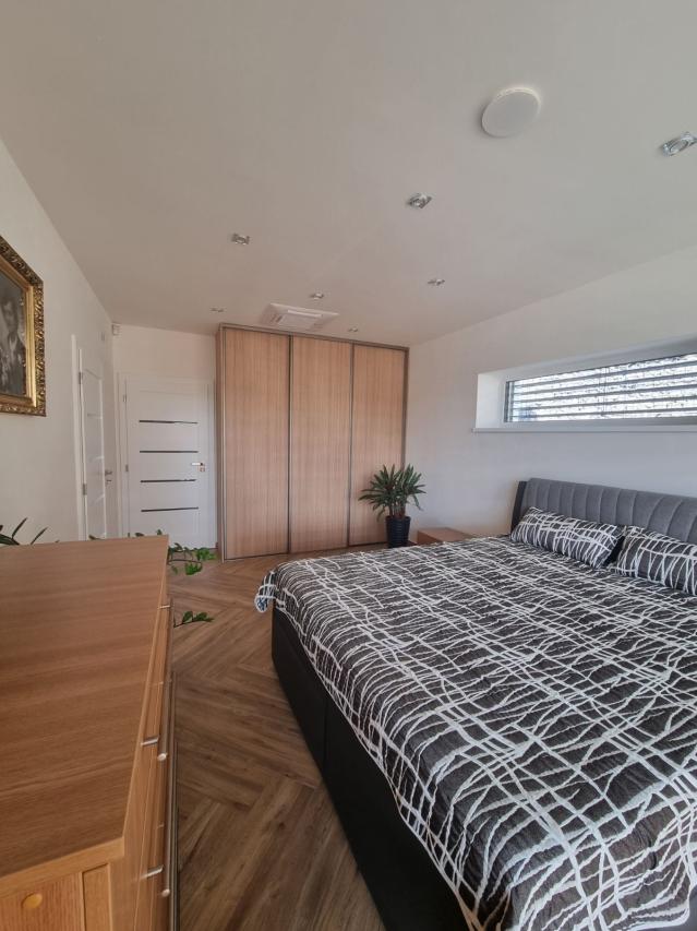 Novostavba RD Košice - Dargovských hrdinov, zariadený - 8