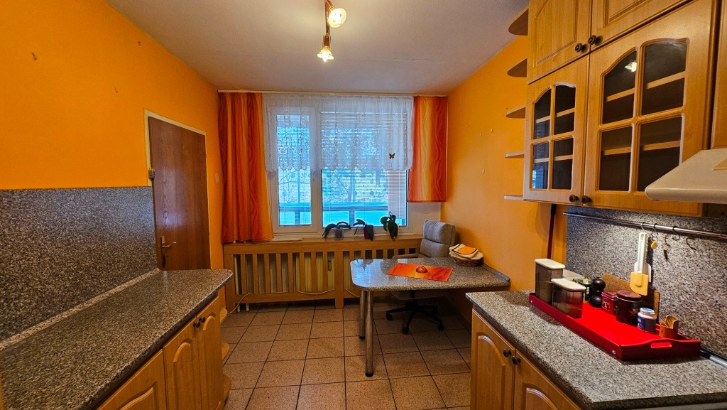 3 izbový byt Košice - Juh, Jánošíkova, čiast. rek., balkón - 2