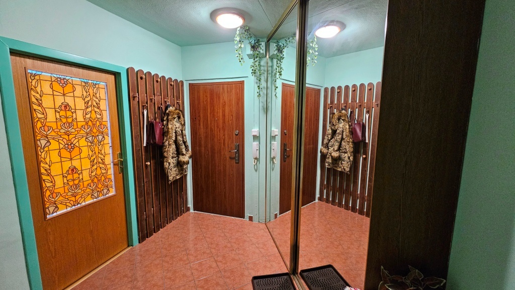 3 izbový byt Košice - Juh, Jánošíkova, čiast. rek., balkón - 8
